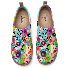 Blooming Circles Slip-On