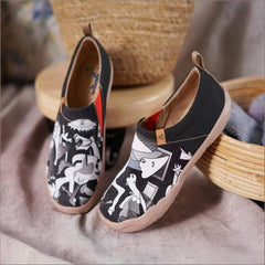 Picasso's Guernica Slip-On