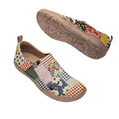 Retro Flowers Slip-On