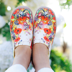 White Wildflowers Slip-On