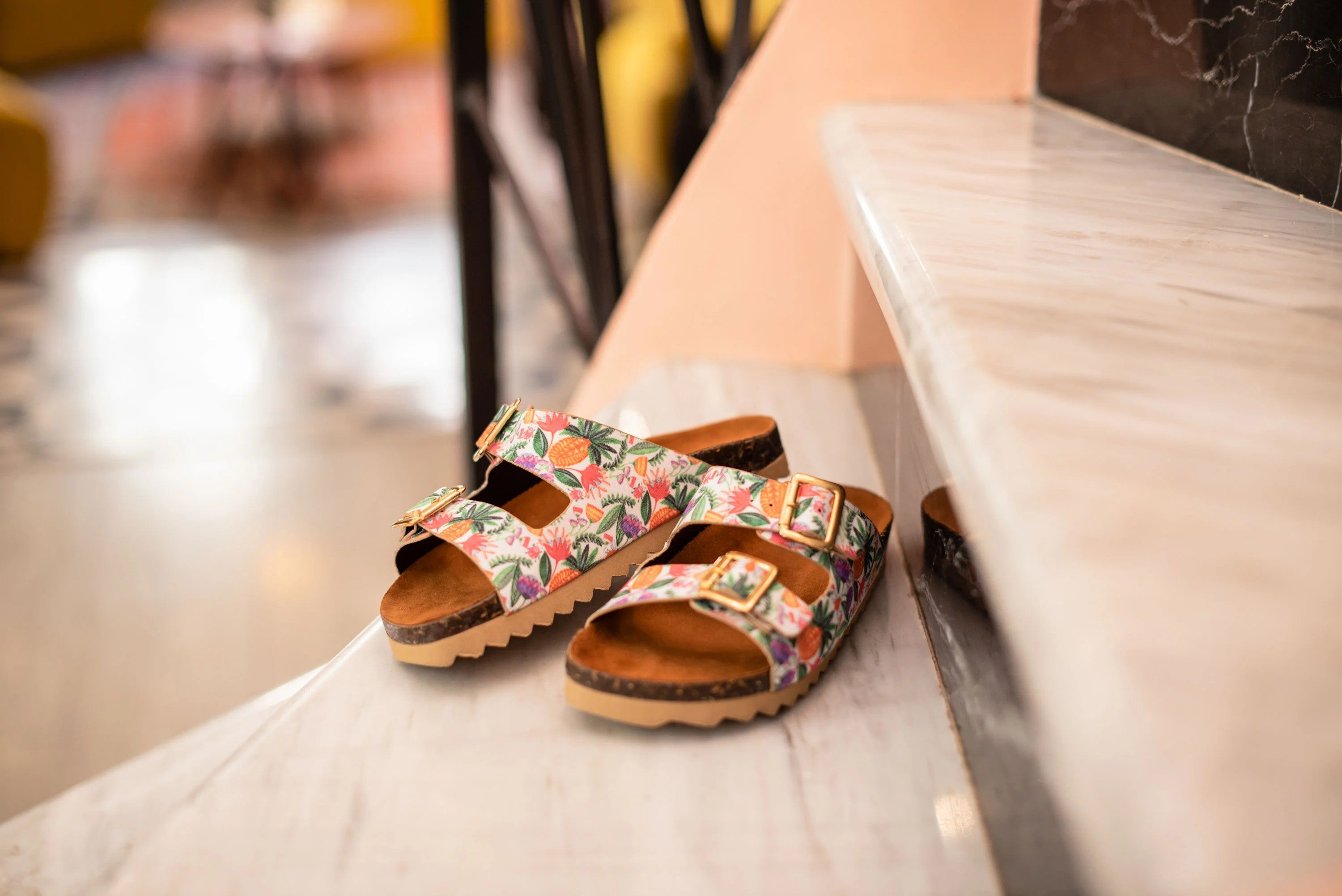 Abacaxi Buckle Sandal