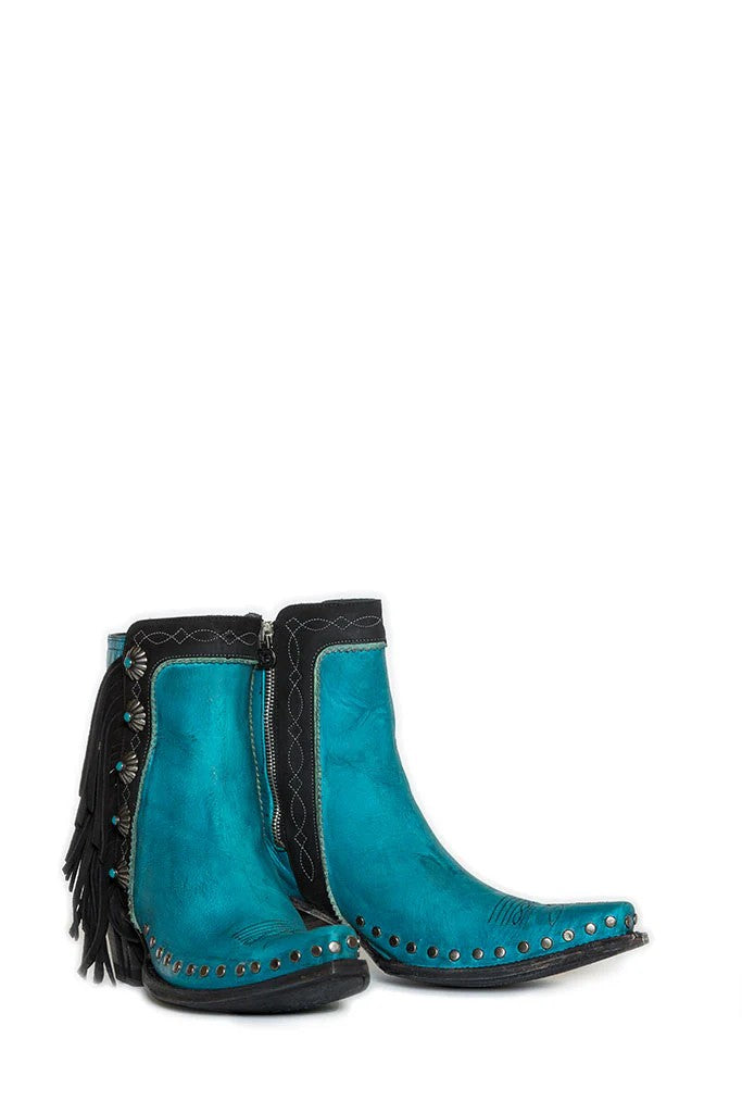 Apache Kid Boot