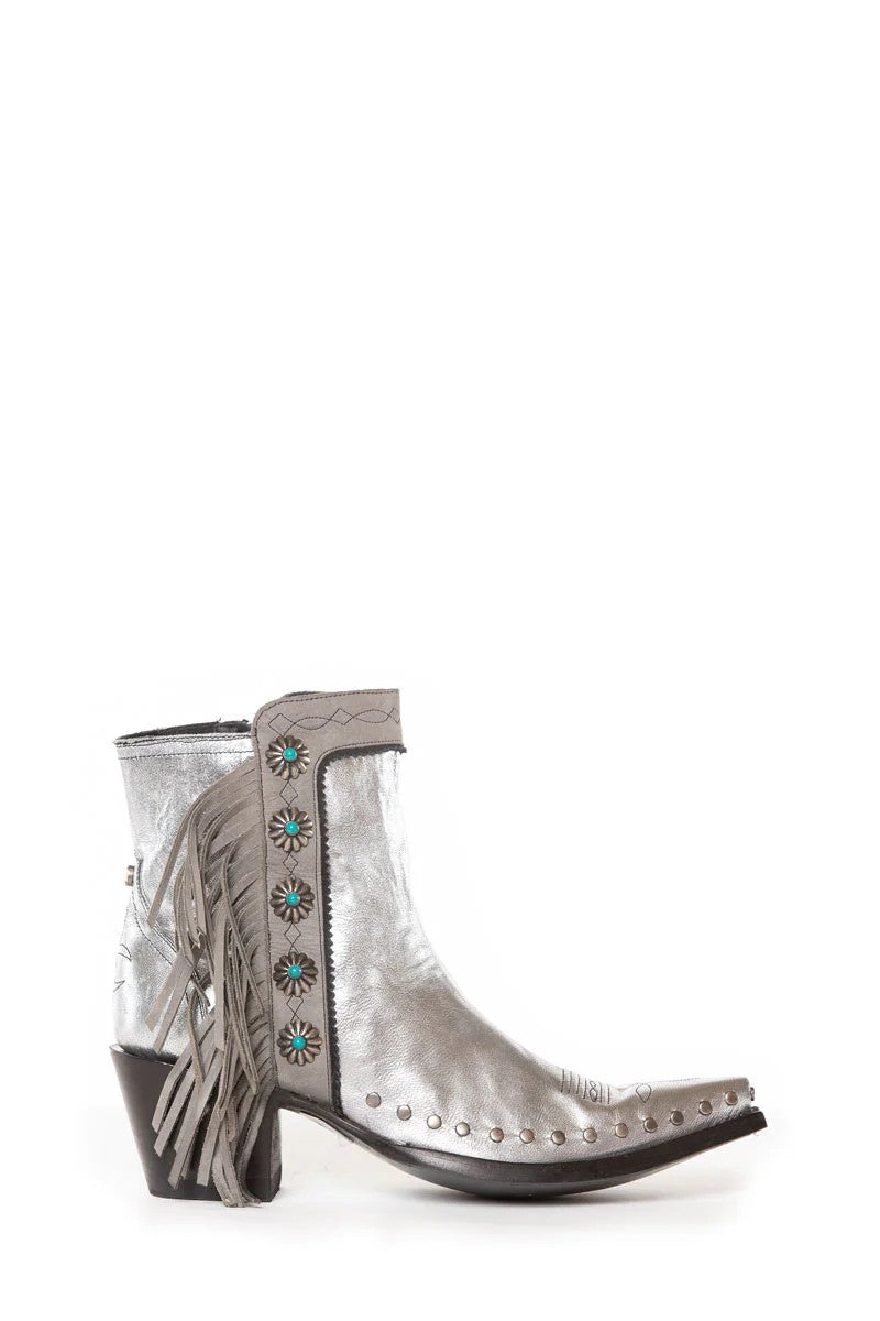 Apache Kid Boot