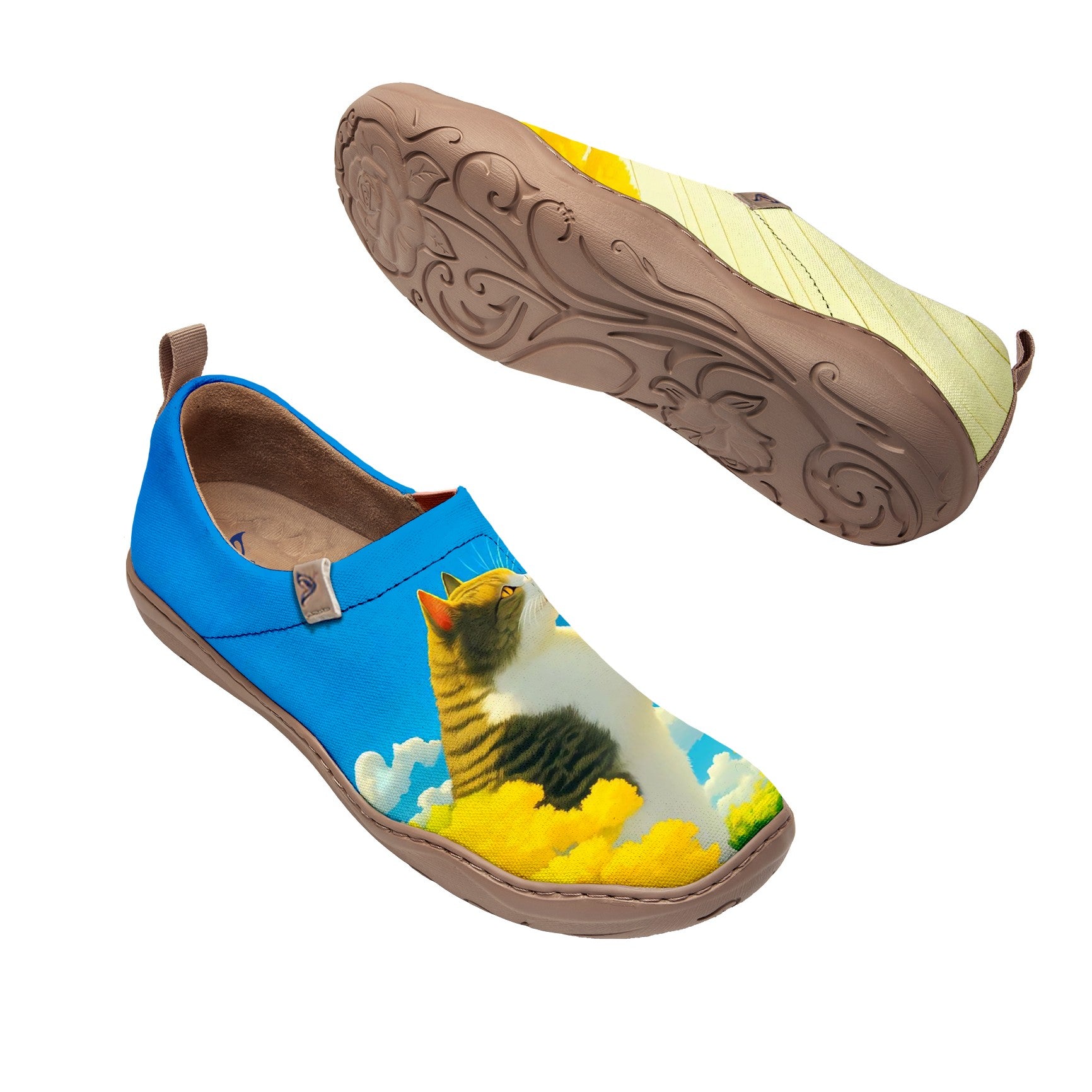 Giant Cat Tale Slip-On