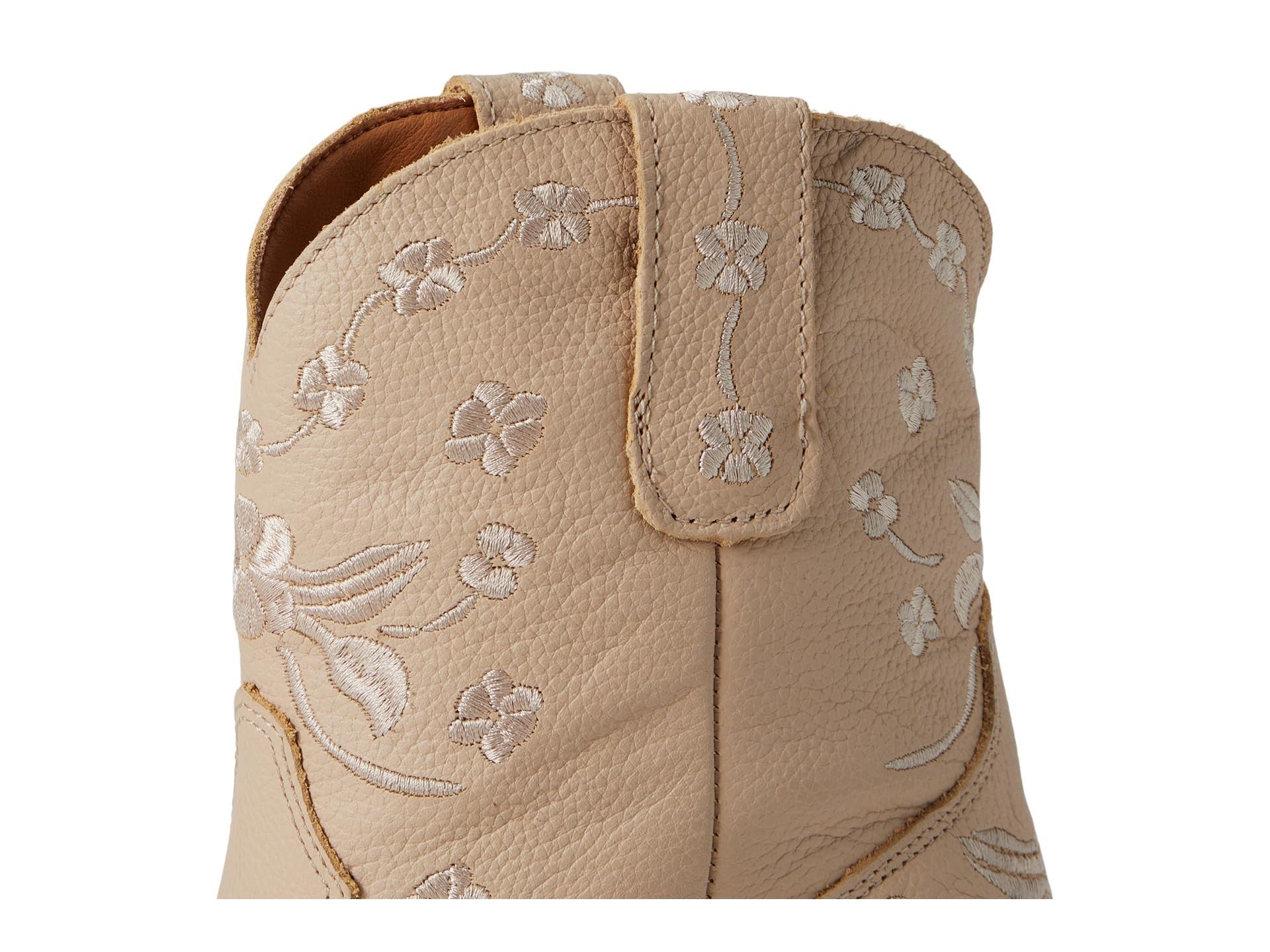 Sweetheart Boot